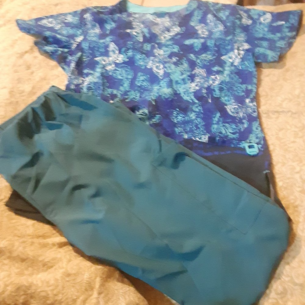 Scrub Set